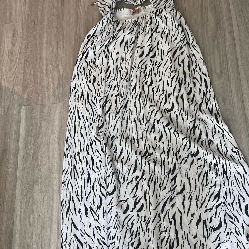 Zebra Print Maxi Cutout Halter Dress Size Medium - Picture 3 of 16